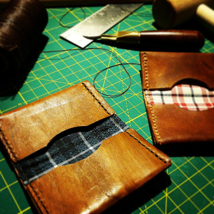 Leather minimalist wallet